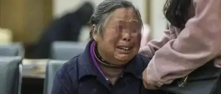 3个大杀招, 诈骗顶流博主妈妈95万, AI助手能否反诈?