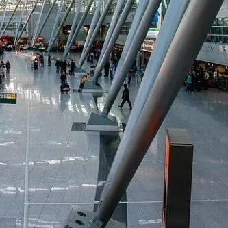 中国刚建成柬埔寨德崇机场，日本火速抢下周边项目