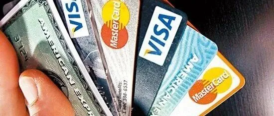 人民币保单怎么选？这3款港险收益狂飙！