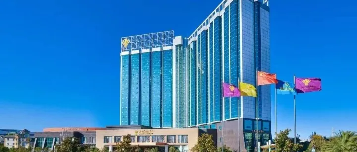 千人会场甄选指南•昆明篇：昆明世纪金源大饭店硬件为王，定义昆明千人会务新高度