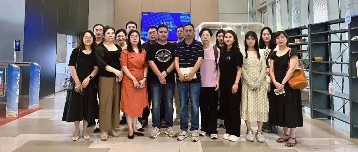 共谋数字新篇：余杭数字经济协会第四片组走访交流袋鼠云