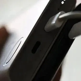 “3C<em>认证</em>全面失效”？<em>官方</em>回应