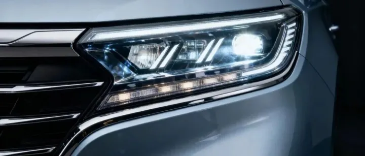 腾势“干翻”埃尔法，比亚迪在印尼是高端品牌