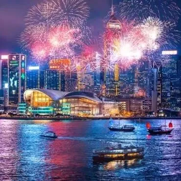 20年前投保的香港保险，现在真的能兑现7%复利吗？三个真实案例揭示残酷真相