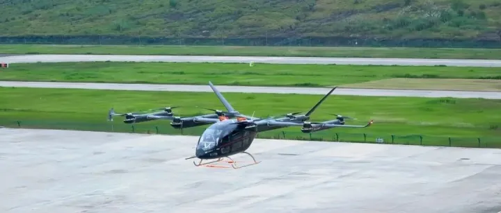 Minhang <em>Firm</em> Achieves the First Manned eVTOL Flight丨闵行企业首飞载人
