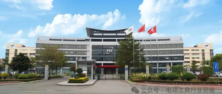 Milwaukee 新一代M12 FUEL棘轮扳手新品首次实现扭矩与紧凑机身双突破