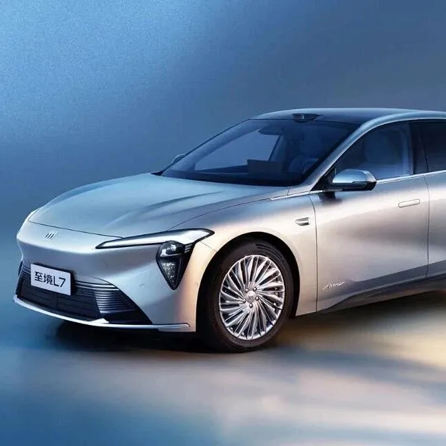 Buick Electra <em>L7</em> officially begins delivery