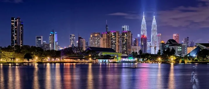 中国企业为什么要去马来西亚考察？别先谈建厂，先想怎么轻资产赚钱