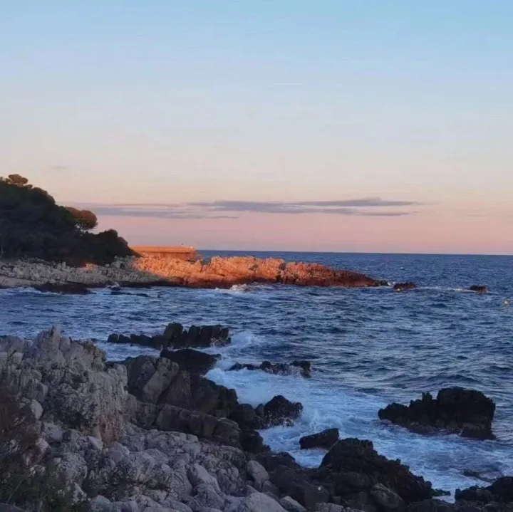 美法院裁定Meta不构成垄断，无需分拆Instagram和WhatsApp