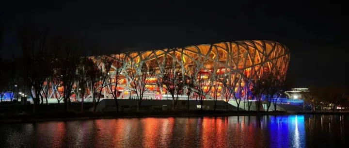 多模态视觉语言模型增强原生分辨率继续预训练方法-COMP架构及训练方法