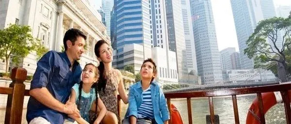 “留学即移民”：如何借助新加坡教育实现家庭长居梦想
