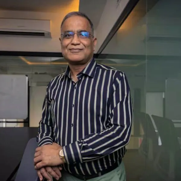 迪拜薪水｜最早月薪8000迪拉姆，现在月入4万迪拉姆