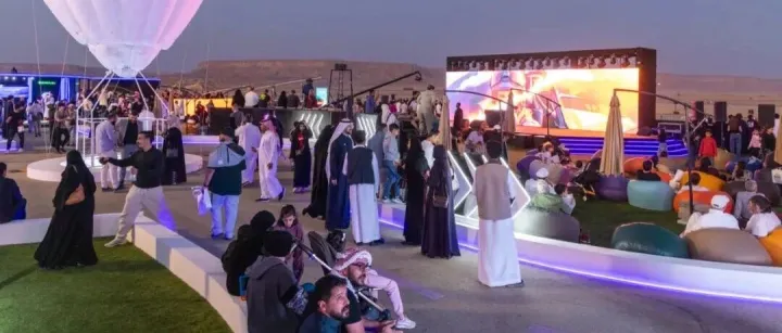 洲明科技集团 X 中东沙特航空俱乐部｜携手开启更广阔的战略合作空间【洲明AI灯光照明与LED显示屏】