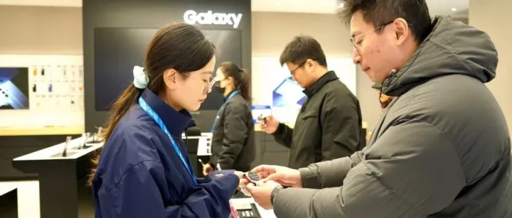 越来越多人把TA“焊”手上！