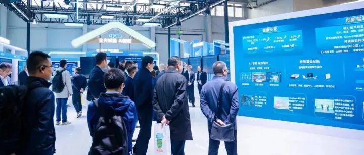 夯实政务公积金数字底座，金篆数据库GoldenDB亮相2025城博会