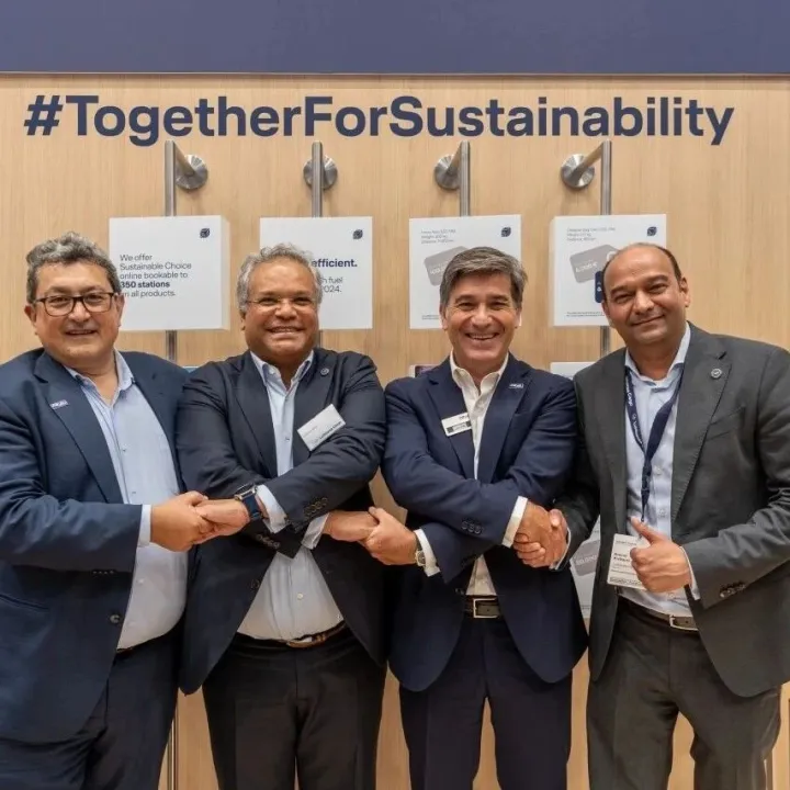 Lufthansa Cargo and CEVA Logistics sign SAF agreement