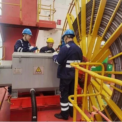 岸桥大车高压卷缆系统升级改造项目圆满验收