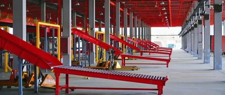 十一周年专题丨四季安以“胖东来式”服务锻造物流新标杆