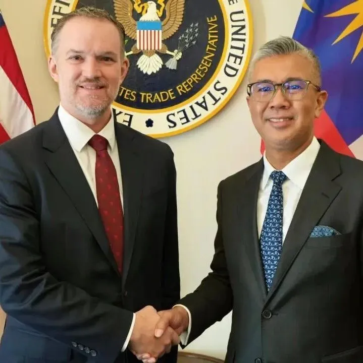 正面击退特朗普后，中国开始乘胜追击，要将美国的暗子全部拔除