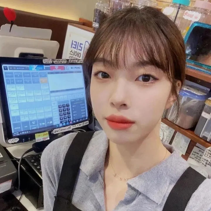 01年女生在韓打工兼職存下20萬