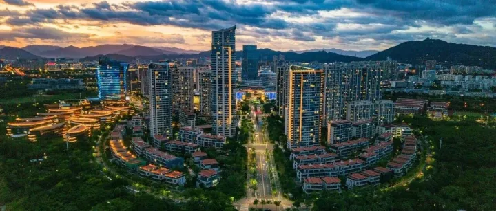 今日起，厦门调整10条公交线路！增停站点→