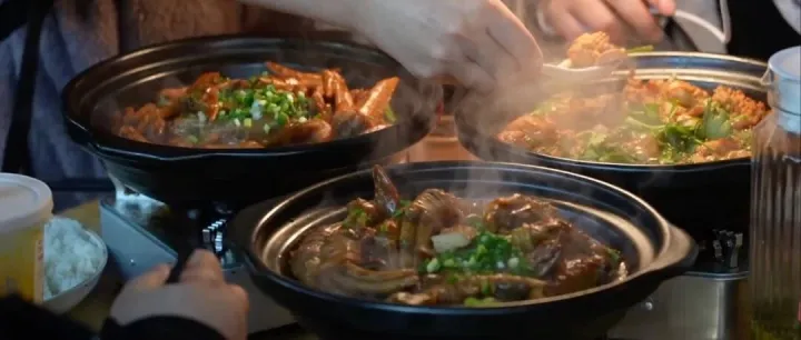 这“三件套”火了，凭啥？