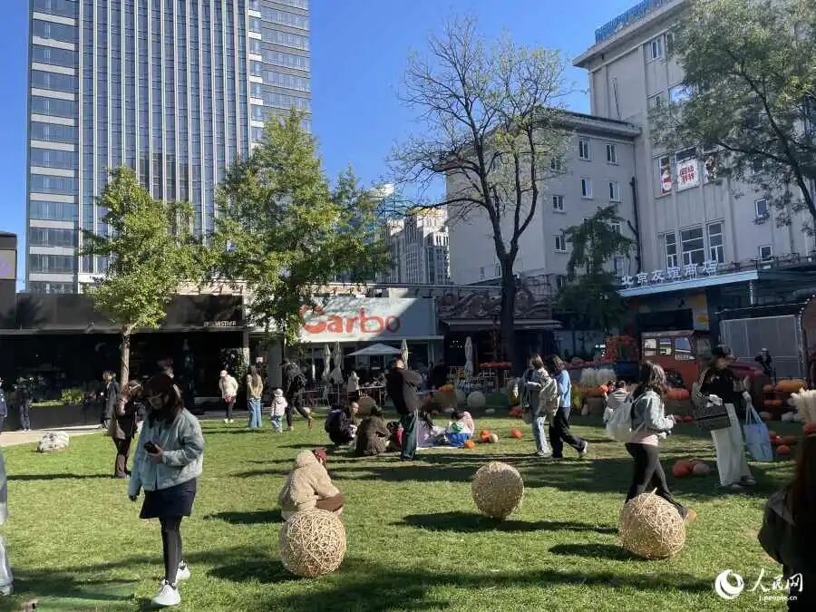 「友諠花園」の一角（撮影・勝又あや子）。