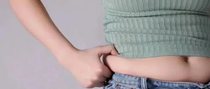 过了三十岁，身体就像用了十年的车，该保养了。如果出现下面这些信号，别再硬扛：