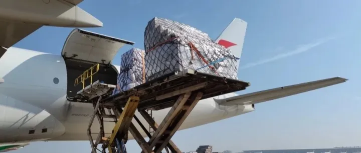 港捷大连-空运最新航班动态