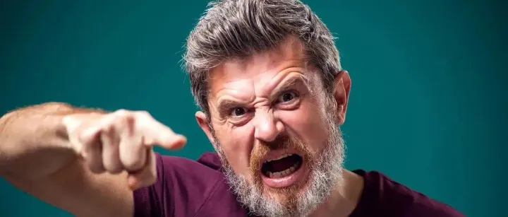 <em>越看</em><em>越</em>生气！原来你被套路了