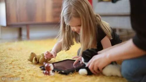 点击查看源网页