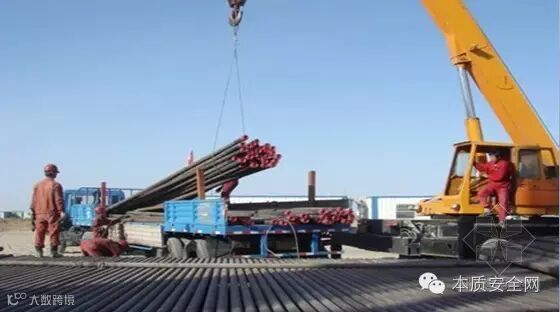 点击查看源网页