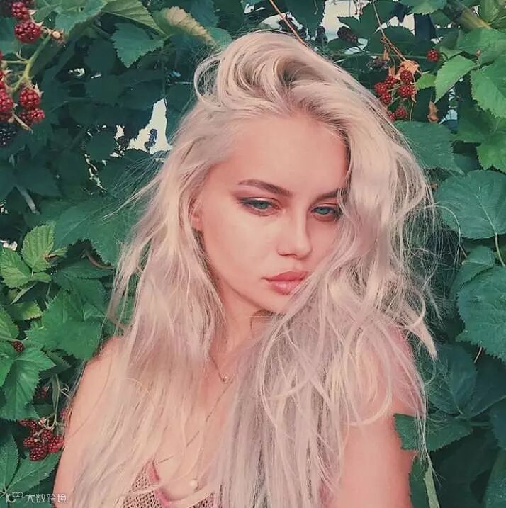 点击查看源网页