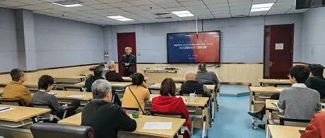 电子公司第一分公司开展2025年度消防安全专题培训与疏散演练