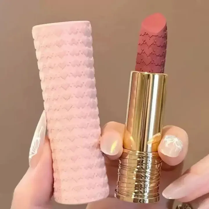 <em>兰</em><em>蔻</em>277：一支“粉衣炮弹”，把温柔打进心坎里