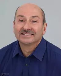 Sheldon Cordell Photo.jpg