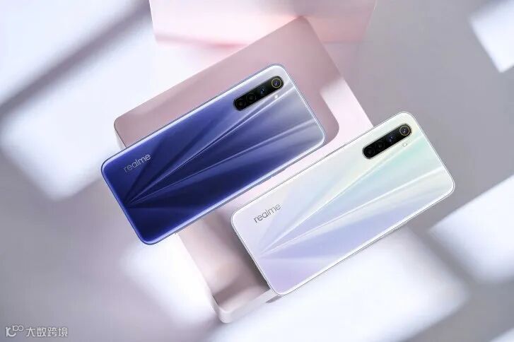 Realme 6/6 Pro正式发布:30W快充/90Hz显示屏,6400万四摄