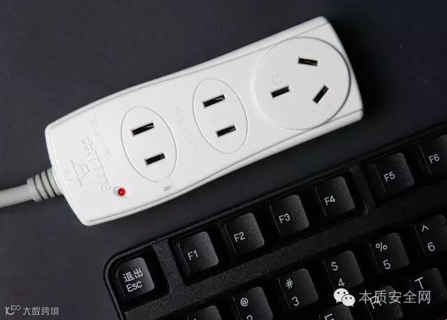 点击查看源网页