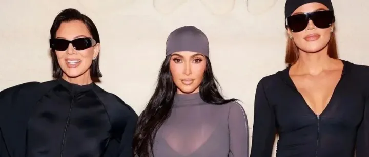 卡戴珊TikTok直播首秀杀疯！2.5小时狂揽12万美金，货架直接清空