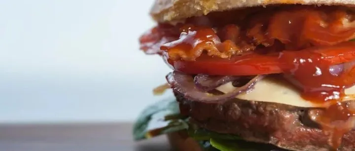 为省时间，博士生在实验室吃汉堡，直接夺走了他年仅28岁的生命