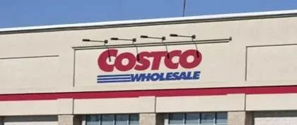 Costco怒诉联邦关税•FiveBelow 涉嫌欺诈罪 •Saline Township拒绝AI数据中心• 手机是否可入课堂内