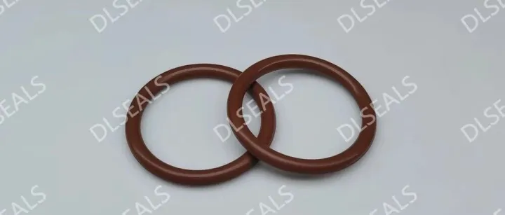 PU与氟胶O型圈深度解析：高压液压系统密封材料的选择指南