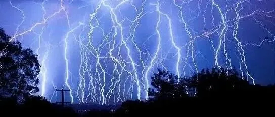 醒着的梦呓——<em>神</em>不<em>神</em><em>之</em>悟