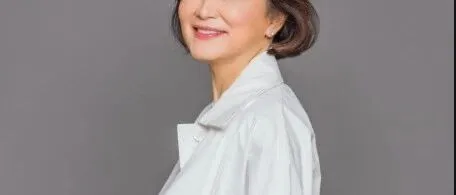 知名女演员11亿豪宅被“入侵”！吓到坐立难安…