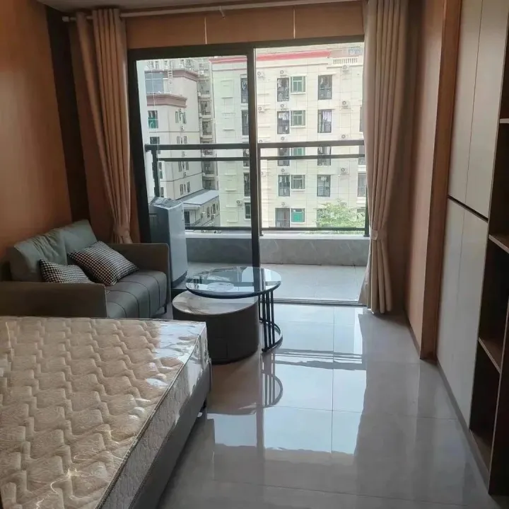 板桥大单间650/月