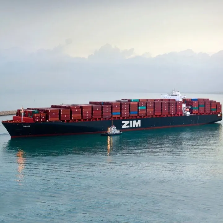 Zim 以星员工委员会敦促以色列政府阻止赫伯罗特的24亿美金收购，MSC 和马士基也对 收购 Zim 感兴趣