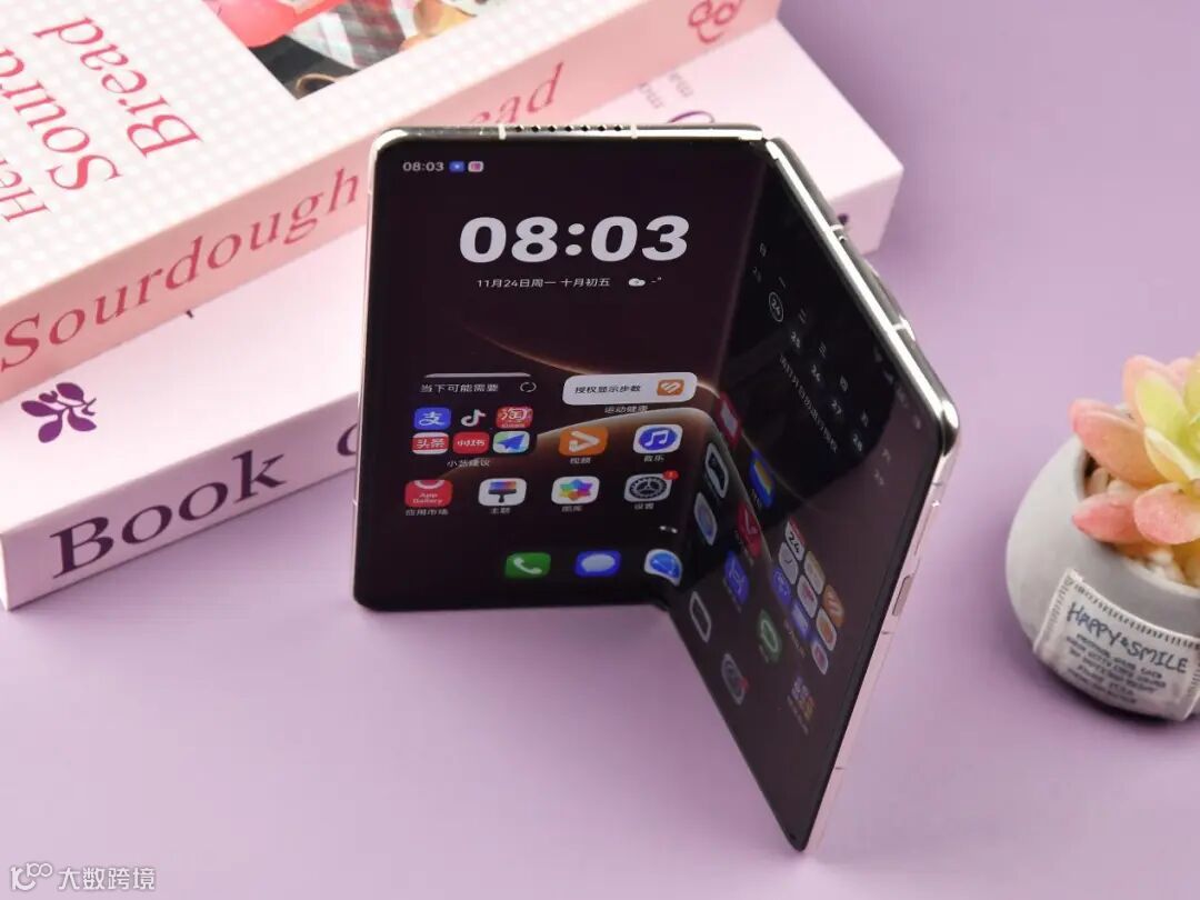 华为Mate X7全面评测 云锦加身，比强更强