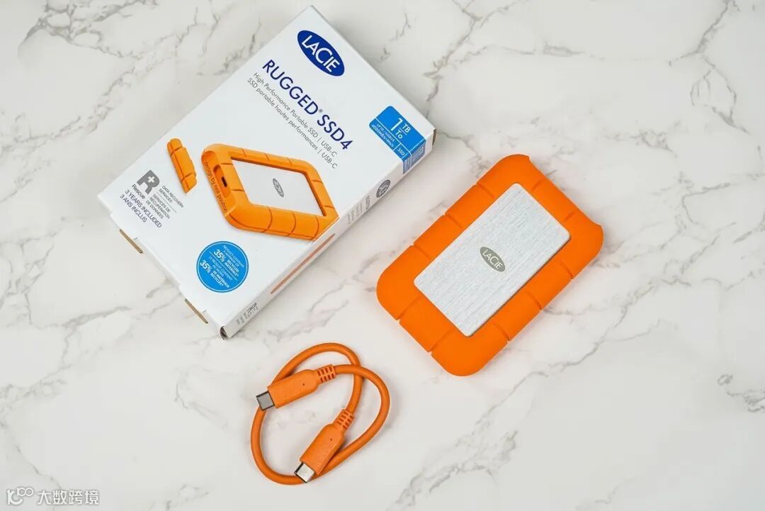 雷孜LaCie Rugged SSD4移动固态硬盘评测 USB4三防金刚钻Plus名副其实