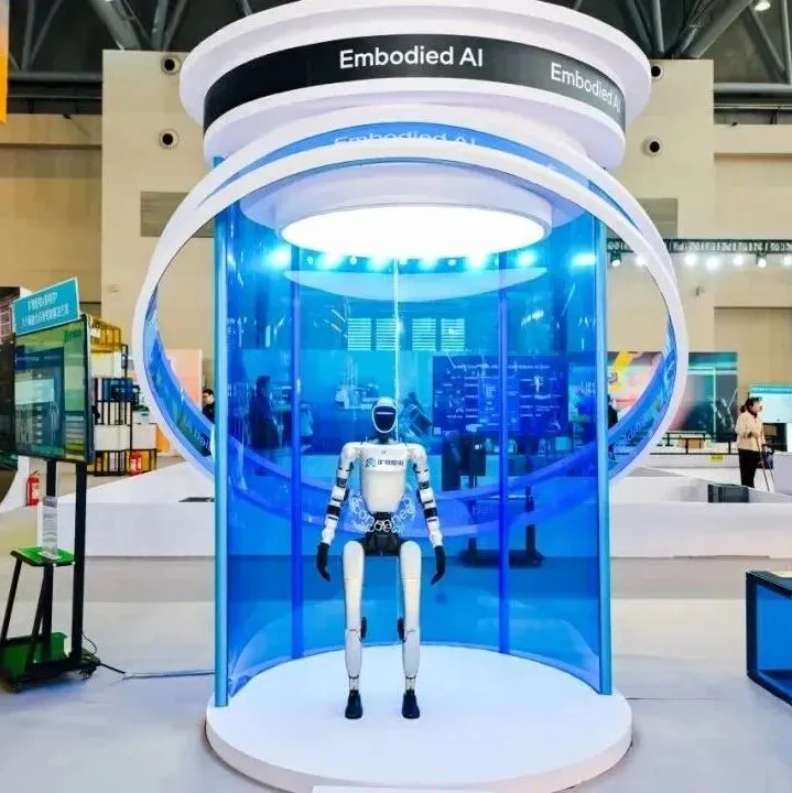 智算未来，万象更新：英特尔携手生态伙伴共绘边缘AI发展蓝图