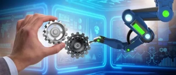 搞自动化要不要转型，上周公司又劝退了十几个。。。